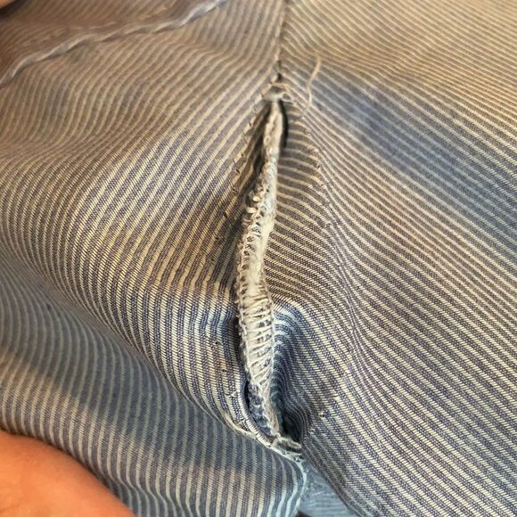 Vtg State of Maine blue striped robe - Picture 7 of 14